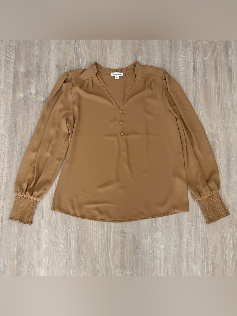 Calvin Klein Women’s Blouse Medium Gold Bubble Sleeve V-Neck Top Flowy Business